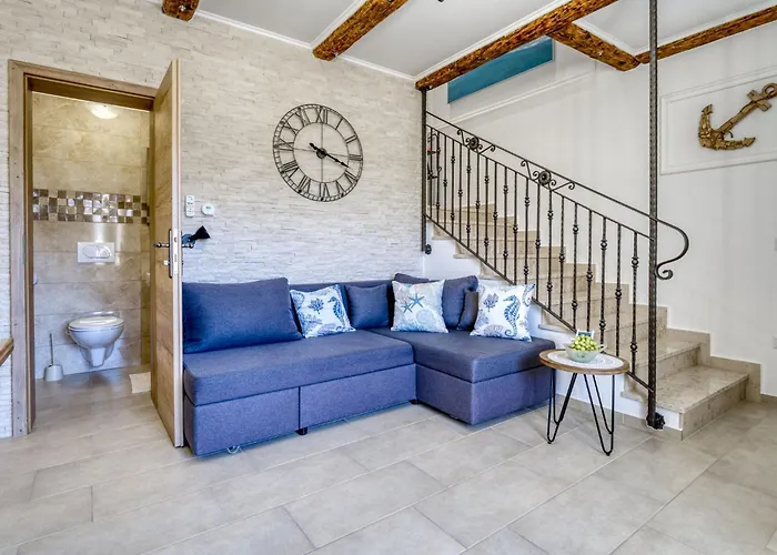 Old Queen By Interhome בית נופש