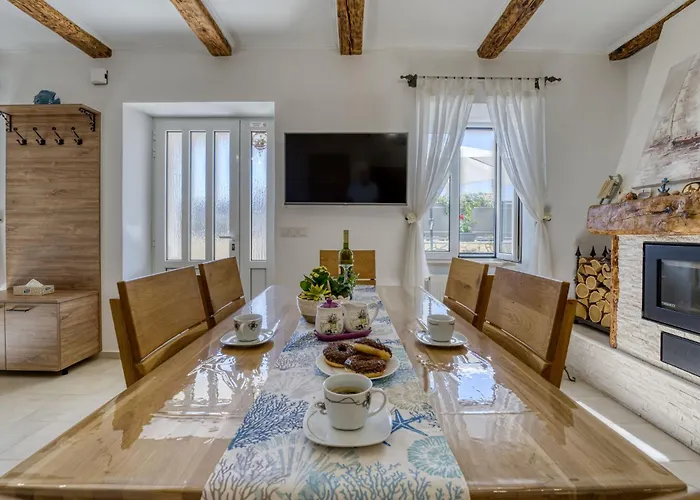 Old Queen By Interhome * קראליביצה